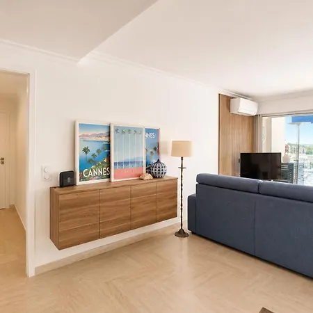 8 Guests Sea View & Pool 10 Minutes From Cannes Mandelieu