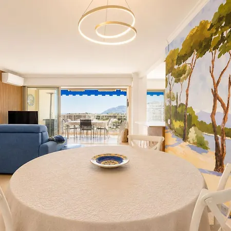 8 Guests Sea View & Pool 10 Minutes From Cannes